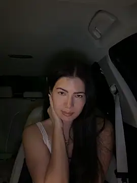 Snapshot of clairewntr chatting on March 3, 10:17 pm clairewntr online show from March 3, 10:17 pm