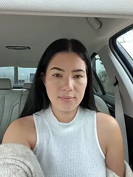 Snapshot of clairewntr chatting on February 6, 12:45 pm clairewntr online show from February 6, 12:45 pm