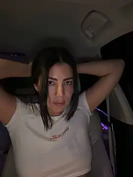 clairewntr online show from March 15, 10:17 pm