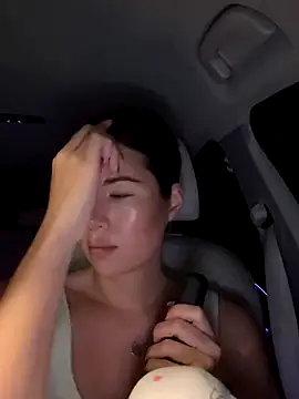 clairewntr online show from November 3, 10:57 pm