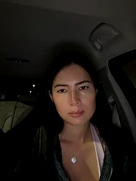 clairewntr online show from October 29, 9:14 pm