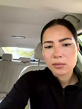 clairewntr online show from October 19, 2:20 pm