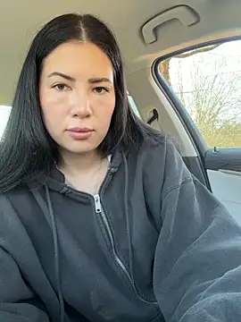 Snapshot of clairewntr chatting on February 27, 12:16 pm clairewntr online show from February 27, 12:16 pm