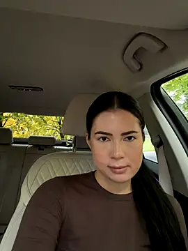 clairewntr online show from October 22, 2:27 pm