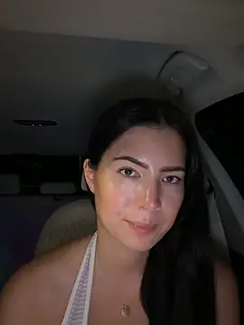 clairewntr online show from November 4, 9:18 pm