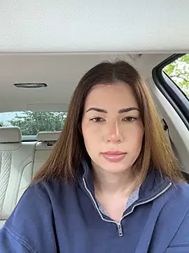 clairewntr online show from June 4, 8:30 am