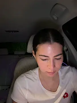 clairewntr online show from March 14, 10:05 pm