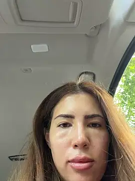 clairewntr online show from June 20, 4:34 pm