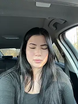 clairewntr online show from March 4, 3:26 pm