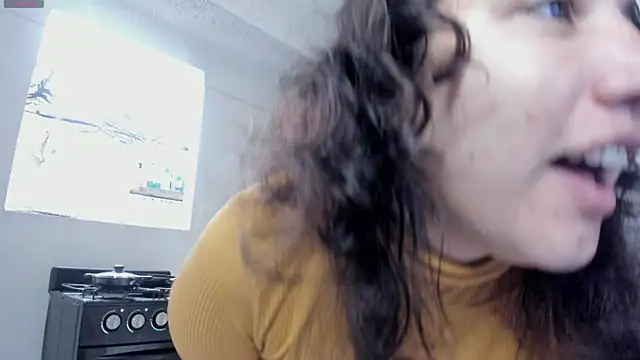 Snapshot of carmesix chatting on October 30, 1:31 pm carmesix online show from October 30, 1:31 pm