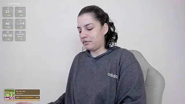 carmesix online show from January 14, 1:04 pm