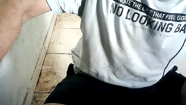 eduar570 online show from March 15, 1:18 pm