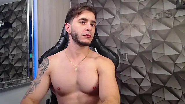 Latino stud4u online show from November 15, 12:25 am