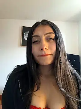 Snapshot of _Danna chatting on January 14, 7:11 pm  Danna online show from January 14, 7:11 pm