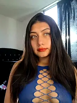 Snapshot of _Danna chatting on December 2, 11:51 am  Danna online show from December 2, 11:51 am