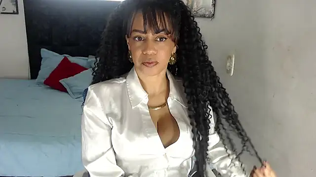 yeli xxx online show from November 29, 8:20 pm