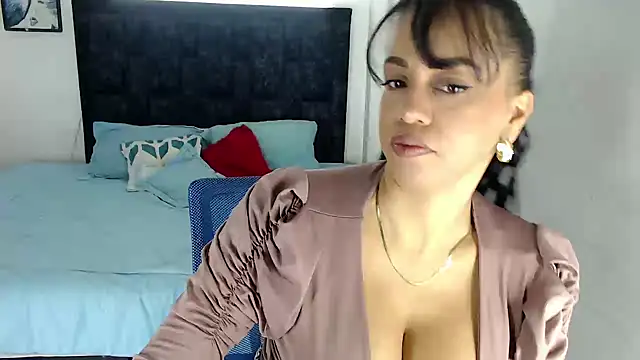 yeli xxx online show from September 13, 3:34 pm