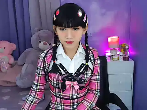 Snapshot of urlovelyfreya chatting on October 5, 3:58 pm urlovelyfreya online show from October 5, 3:58 pm