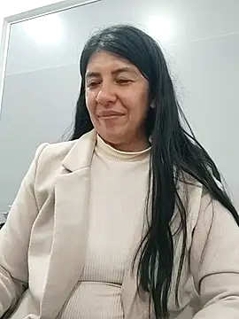 Snapshot of aisha_latina chatting on March 14, 5:13 pm aisha latina online show from March 14, 5:13 pm