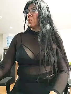 aisha latina online show from October 30, 3:53 pm