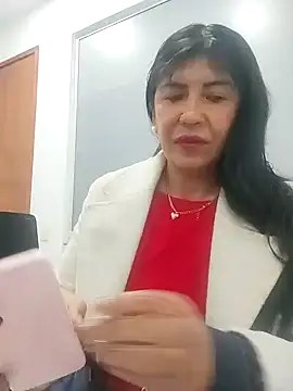 Snapshot of aisha_latina chatting on September 18, 2:31 pm aisha latina online show from September 18, 2:31 pm