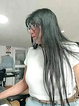 aisha latina online show from March 24, 3:34 pm