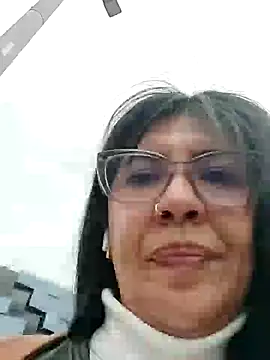 Snapshot of aisha_latina chatting on June 26, 4:02 pm aisha latina online show from June 26, 4:02 pm
