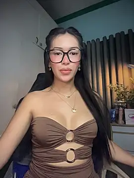 Snapshot of Jasmine_Elcock chatting on June 16, 7:36 pm Jasmine Elcock online show from June 16, 7:36 pm