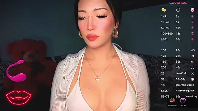 Jasmine Elcock online show from December 2, 7:59 pm