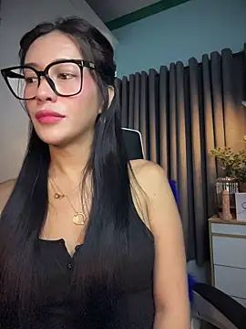 Snapshot of Jasmine_Elcock chatting on June 7, 8:03 pm Jasmine Elcock online show from June 7, 8:03 pm