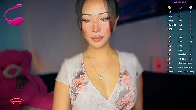 Jasmine Elcock online show from November 2, 6:46 pm