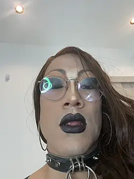 Lia Jones77 online show from February 22, 10:33 pm