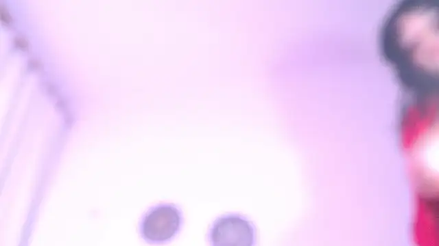 Snapshot of karlablue_ chatting on March 7, 4:02 am karlablue online show from March 7, 4:02 am