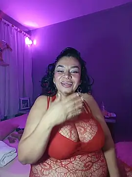 Snapshot of karlablue_ chatting on June 13, 12:52 am karlablue online show from June 13, 12:52 am