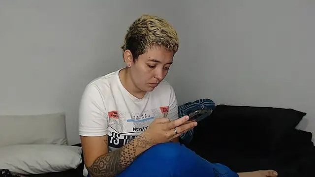 kathy luisa online show from March 11, 12:48 am