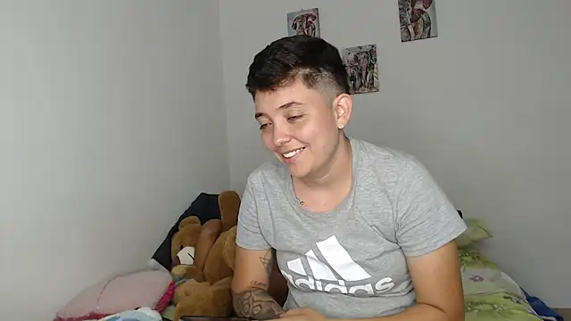 kathy luisa online show from November 20, 10:31 pm