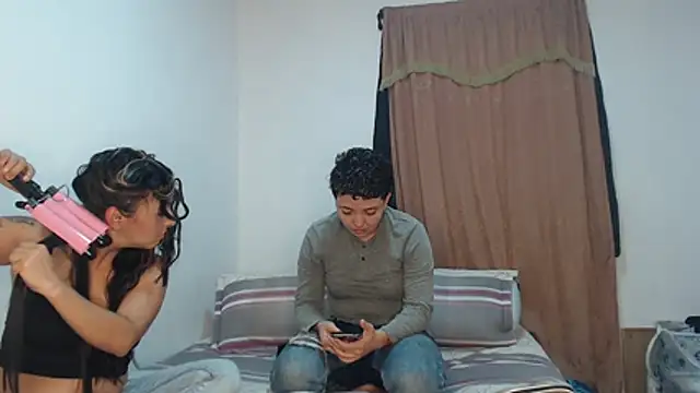 Snapshot of kathy_luisa chatting on May 11, 4:04 pm kathy luisa online show from May 11, 4:04 pm