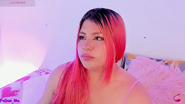 SophieRossi online show from September 13, 3:34 pm
