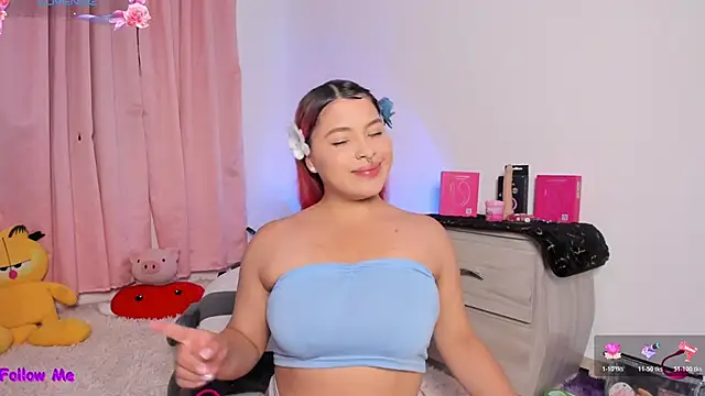 SophieRossi online show from February 22, 3:20 am