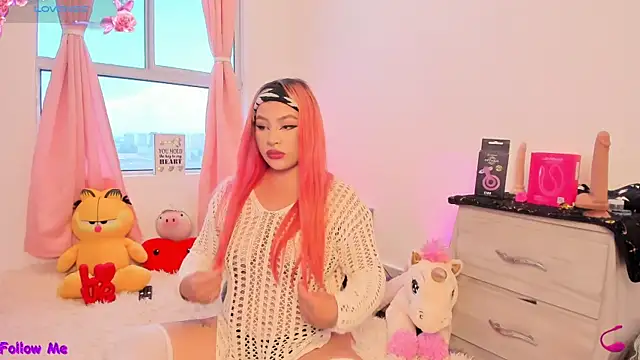 SophieRossi online show from February 12, 3:56 pm