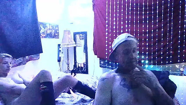 Snapshot of CAMINCHANCE chatting on July 19, 6:37 pm CAMINCHANCE online show from July 19, 6:37 pm