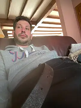 Taxidriver1988 online show from April 19, 1:56 pm