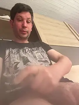 Taxidriver1988 online show from May 11, 7:43 am