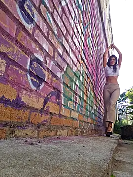 Yuky ta online show from March 1, 1:44 pm