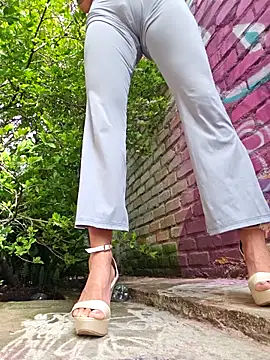 Yuky ta online show from February 22, 2:08 pm