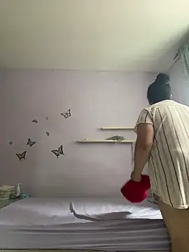 agathaxxx-69 online show from March 25, 4:17 pm