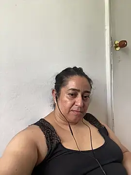 agathaxxx-69 online show from March 15, 5:31 pm