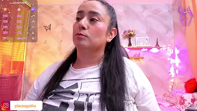 Snapshot of agathaxxx-69 chatting on October 1, 7:40 pm agathaxxx-69 online show from October 1, 7:40 pm