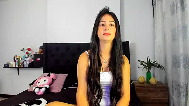 AndreaStivens online show from February 7, 10:12 am