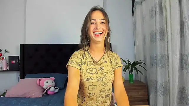 AndreaStivens online show from October 9, 10:49 am